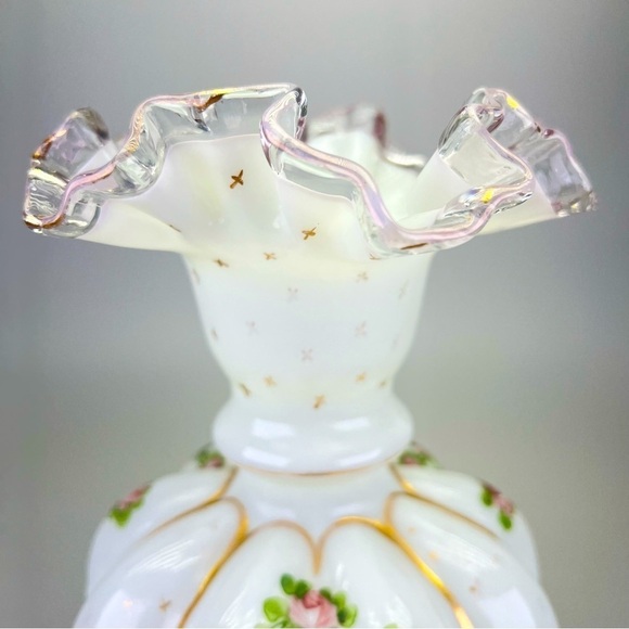 Rare Vintage Fenton Handpainted Melon Vase - Picture 5 of 13